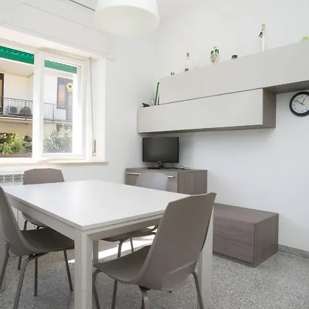 N050 - Numana, Trilocale In Centro Con Portico E Posto Auto *