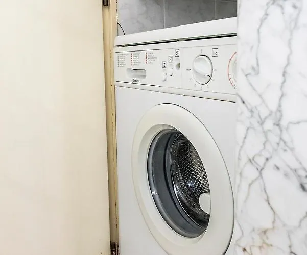 N050 - Numana, Trilocale In Centro Con Portico E Posto Auto Numana